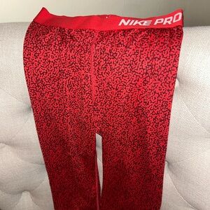 Nike women's  Red Patterned leggings